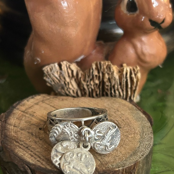 925 Sterling Vintage Fabulous zodiac charm ring - Picture 4 of 5